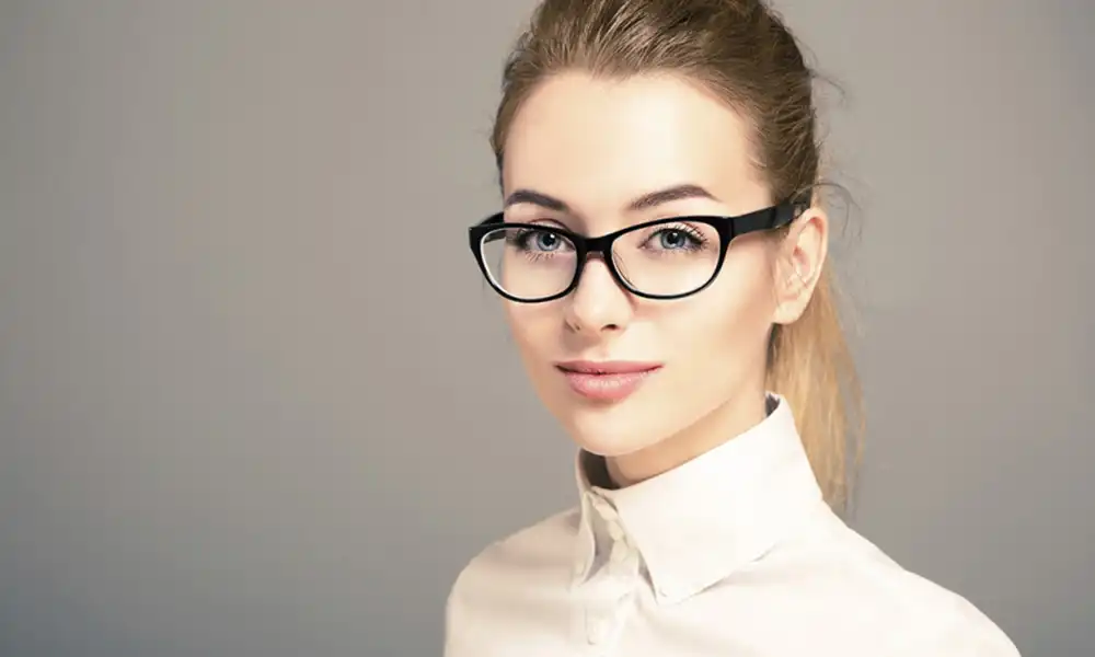 Dioptrijska plastična /staklena sočiva za naočare